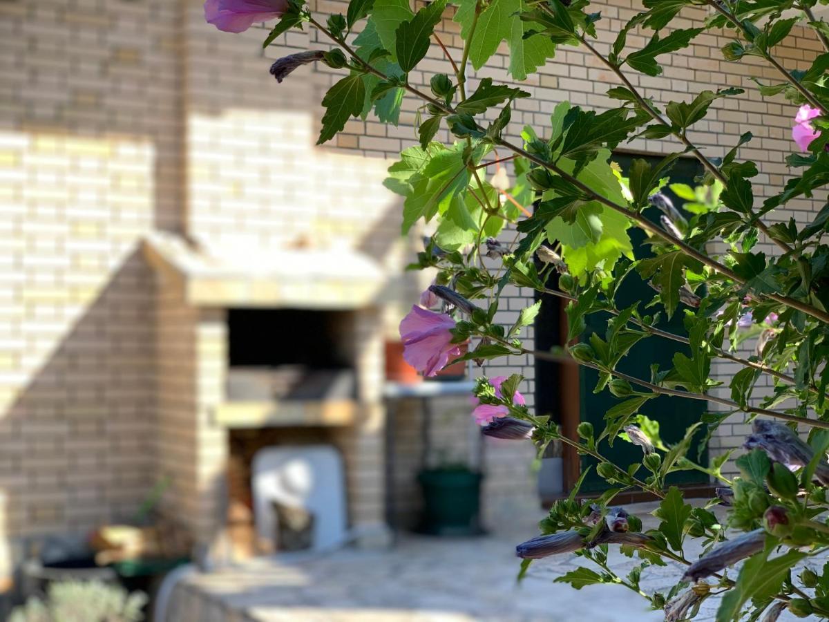 Holiday Home Bratica Ulcinj Exterior foto