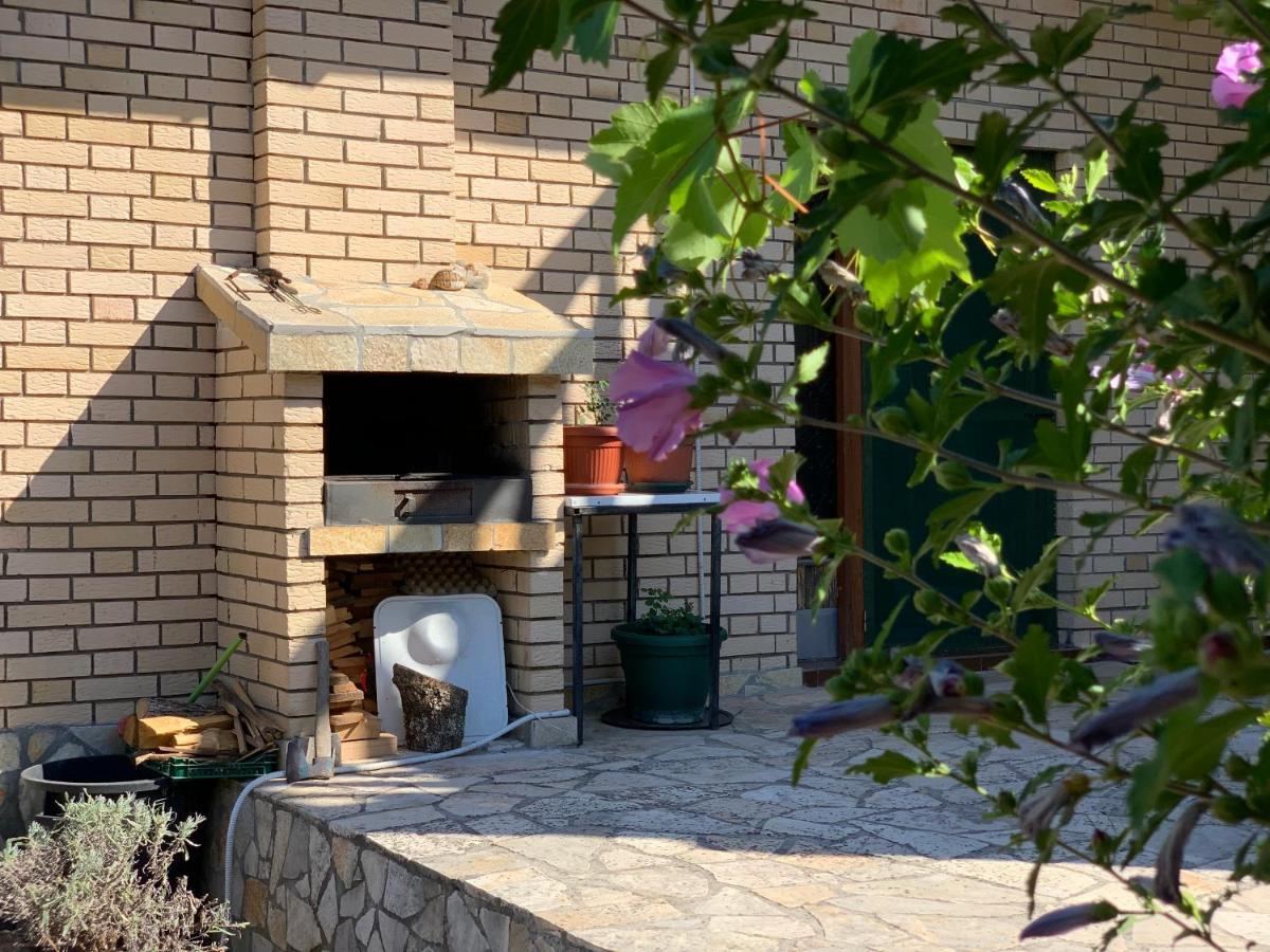 Holiday Home Bratica Ulcinj Exterior foto